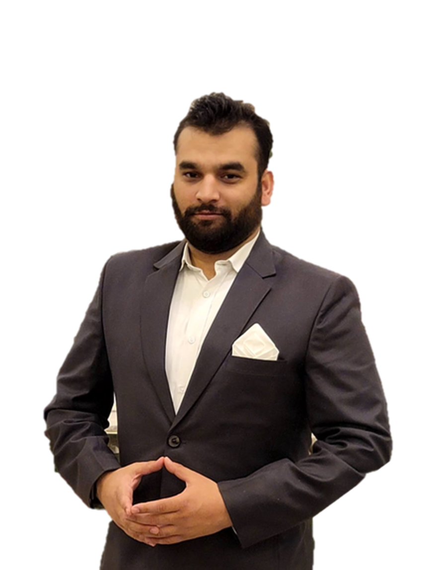 Zeshan Saif, Chartered Accountant and finance analytics professional